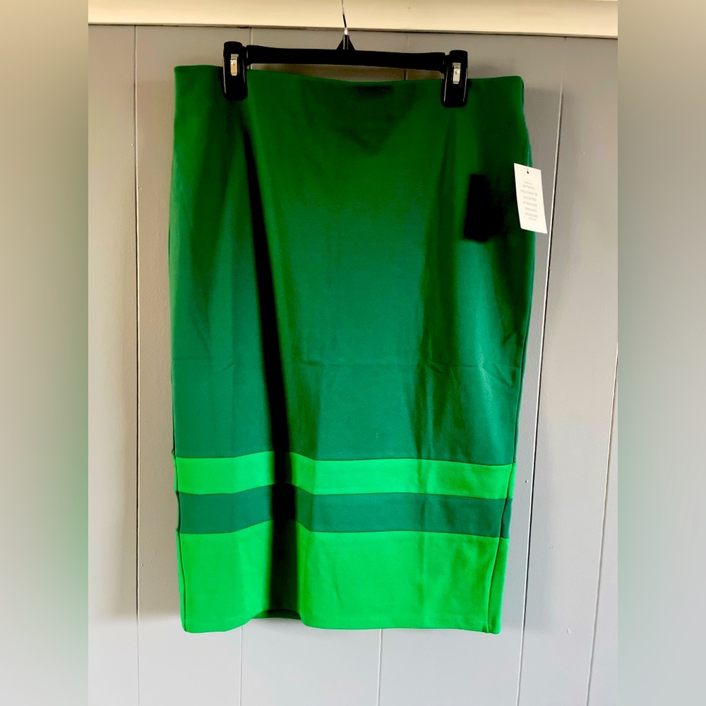 Green pencil skirt.
